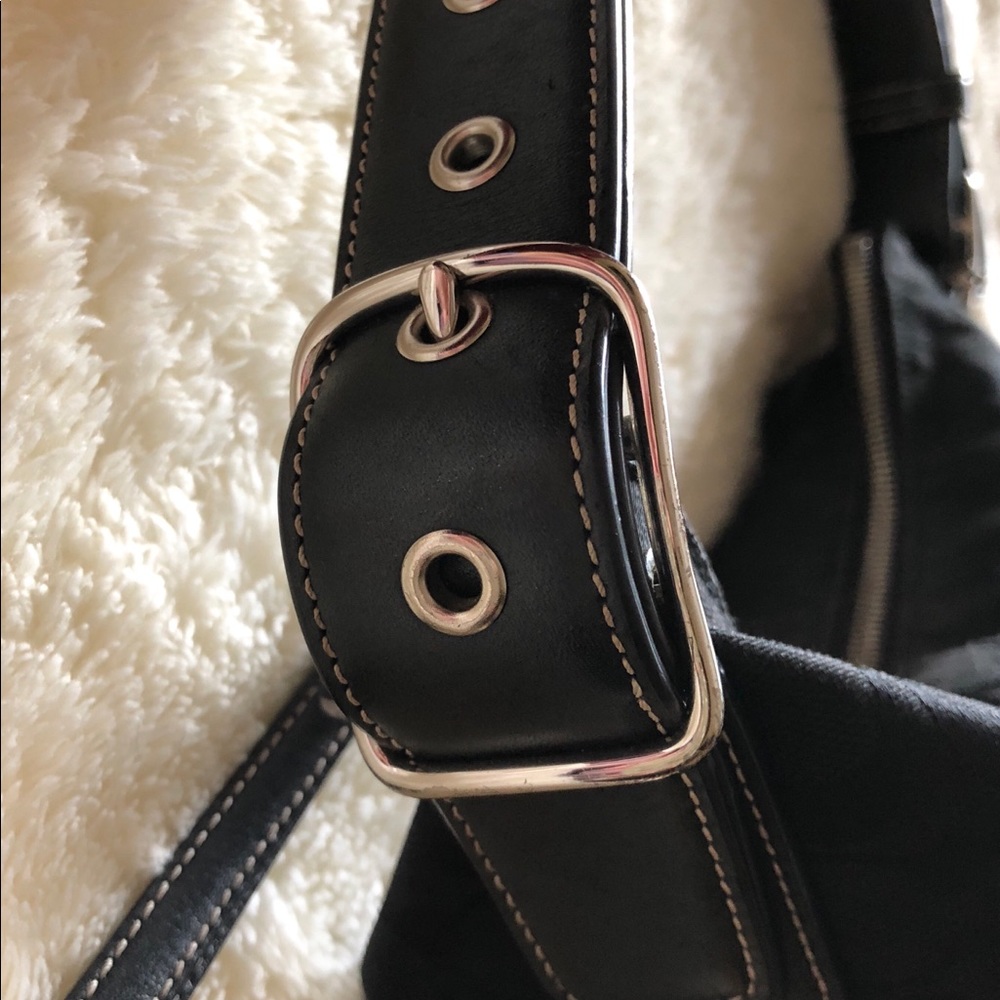 COACH Y2K Vintage Chelsea Signature Hobo Shoulder Convertible Bag Purse - Picture 4 of 8